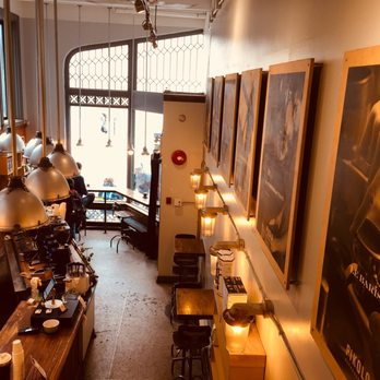 Pikolo Espresso Bar - Dreamy interior - Coffee & Tea Near Me - Montreal, Quebec Pikolo Espresso Bar - Dreamy interior - Coffee & Tea Near Me - Montreal, Quebec