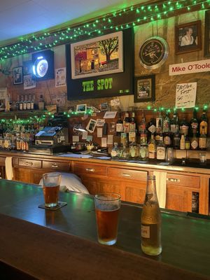 Spot Bar by null