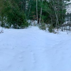 Grand Tappattoo Resort - Trail along the lake
