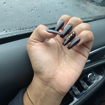 Sunflower Nails - Nails by Kim - Nail Salons Near Me - Alexandria, Virginia Sunflower Nails - Nails by Kim - Nail Salons Near Me - Alexandria, Virginia