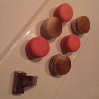 Canlis - Macaroons- even accommodated an allergy with in house made gummies - New American Near Me - Seattle, Washington