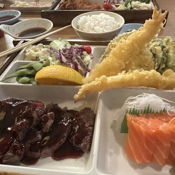 Taihei - Sushi Bars Near Me - Monterey Park, California