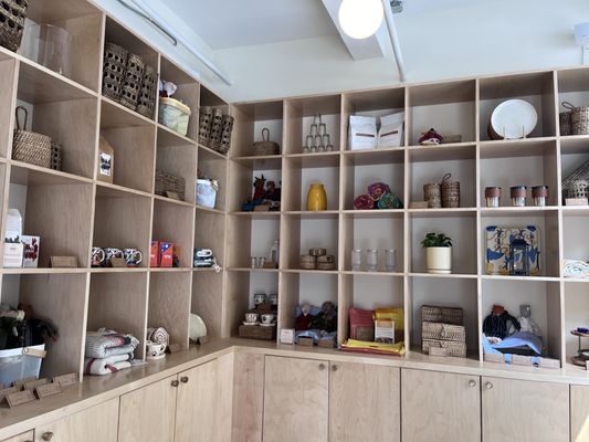 fontainhas + (/du.kaan/) by null