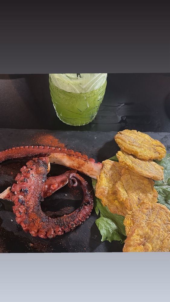 Noches de Colombia Perth Amboy