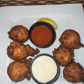 Hobo's Cafe - Fried conch - New American Near Me - Key Largo, Florida