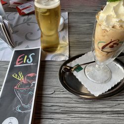 Cafe Bernhard