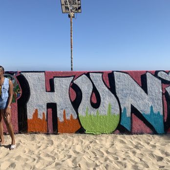 Venice Beach Boardwalk - Beaches Near Me - Venice, California
