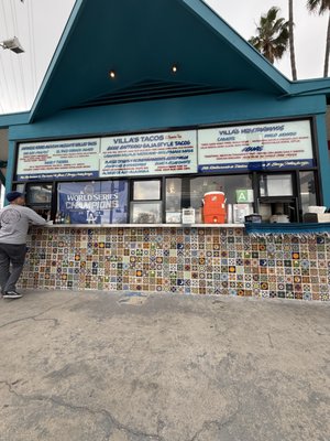 Villa's Tacos #3 by null