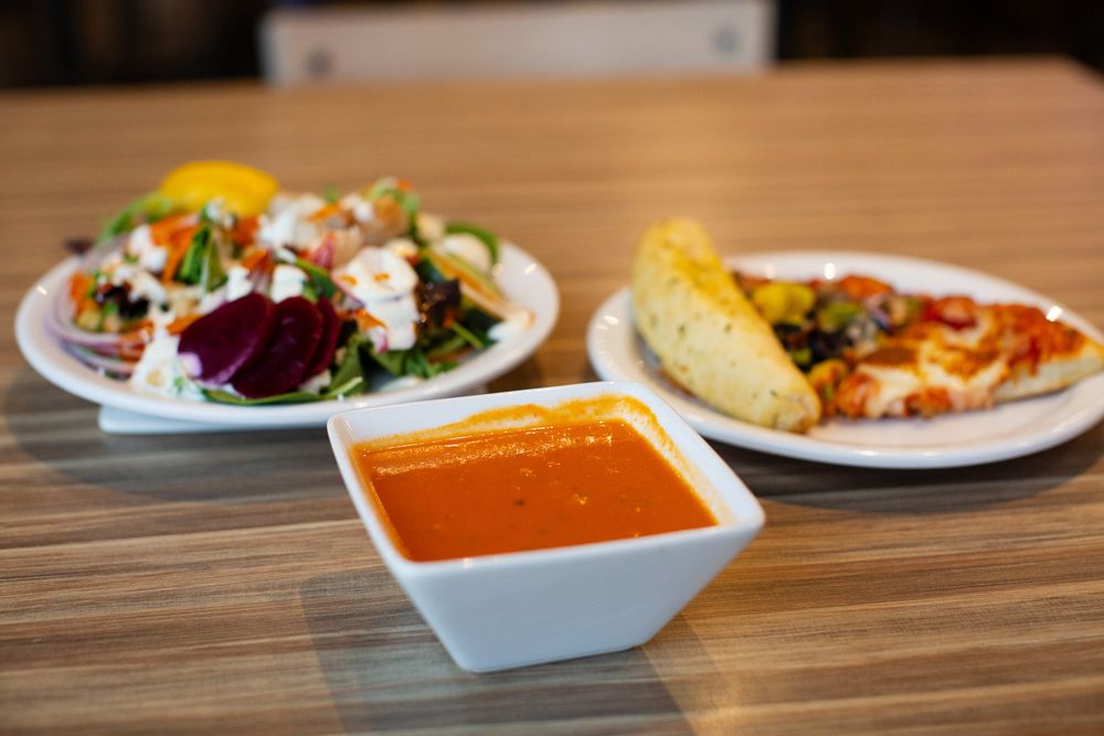 Food from Big E's Sports Grill