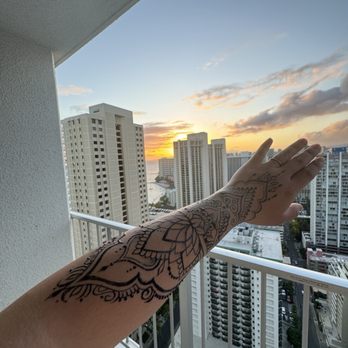 Honolulu Henna - arm henna (jagua) - Henna Artists Near Me