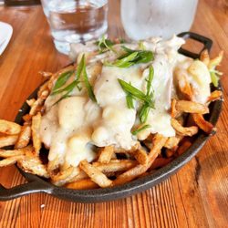 Plank Restobar - Duck Poutine