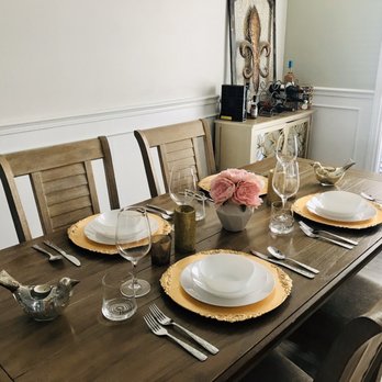 Rooms to Go - Dinning set - Furniture Stores Near Me - Gretna, Louisiana Rooms to Go - Dinning set - Furniture Stores Near Me - Gretna, Louisiana
