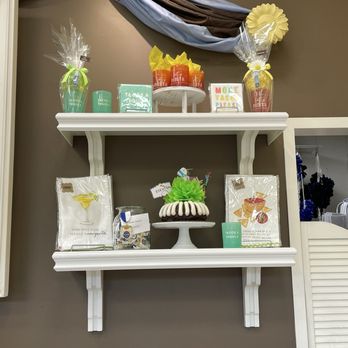 Nothing Bundt Cakes - Inside Decor - Bakeries Near Me - San Antonio, Texas Nothing Bundt Cakes - Inside Decor - Bakeries Near Me - San Antonio, Texas