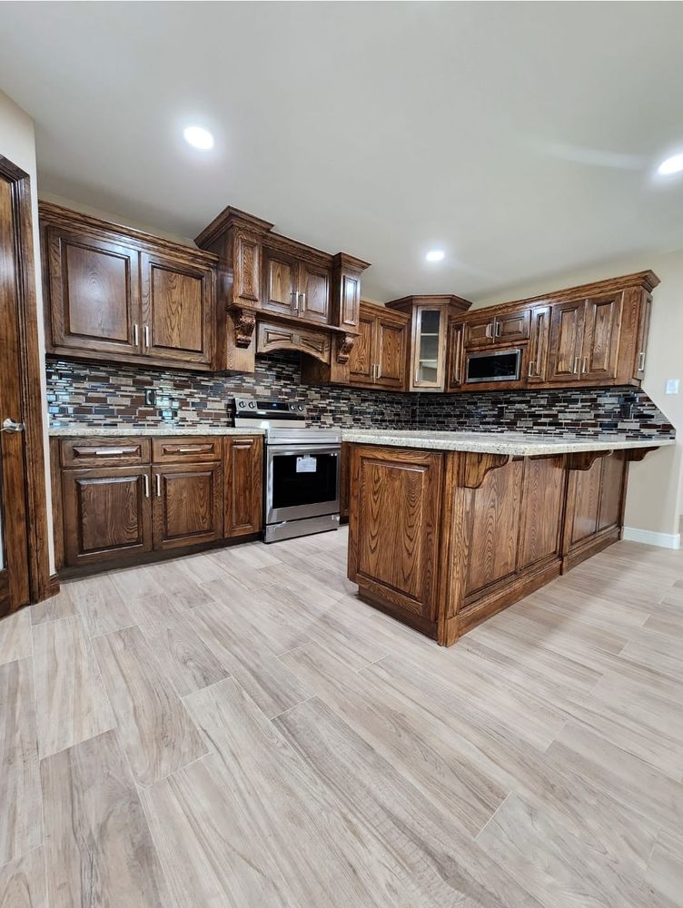 Slide of Renova Construction