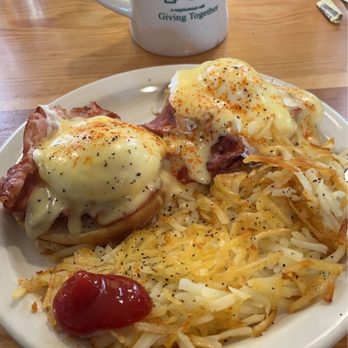 Loula's Cafe - Eggs Benedict! So good! - Breakfast & Brunch Near Me - Whitefish, Montana Loula's Cafe - Eggs Benedict! So good! - Breakfast & Brunch Near Me - Whitefish, Montana