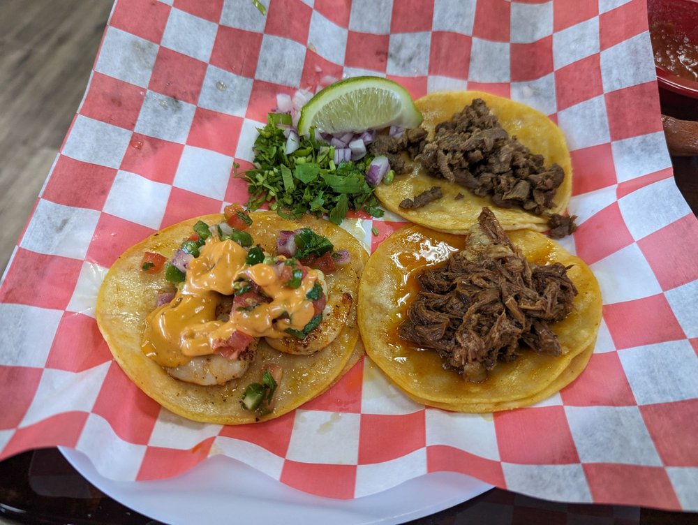 Food from Taqueria Y Birrieria Jalisco