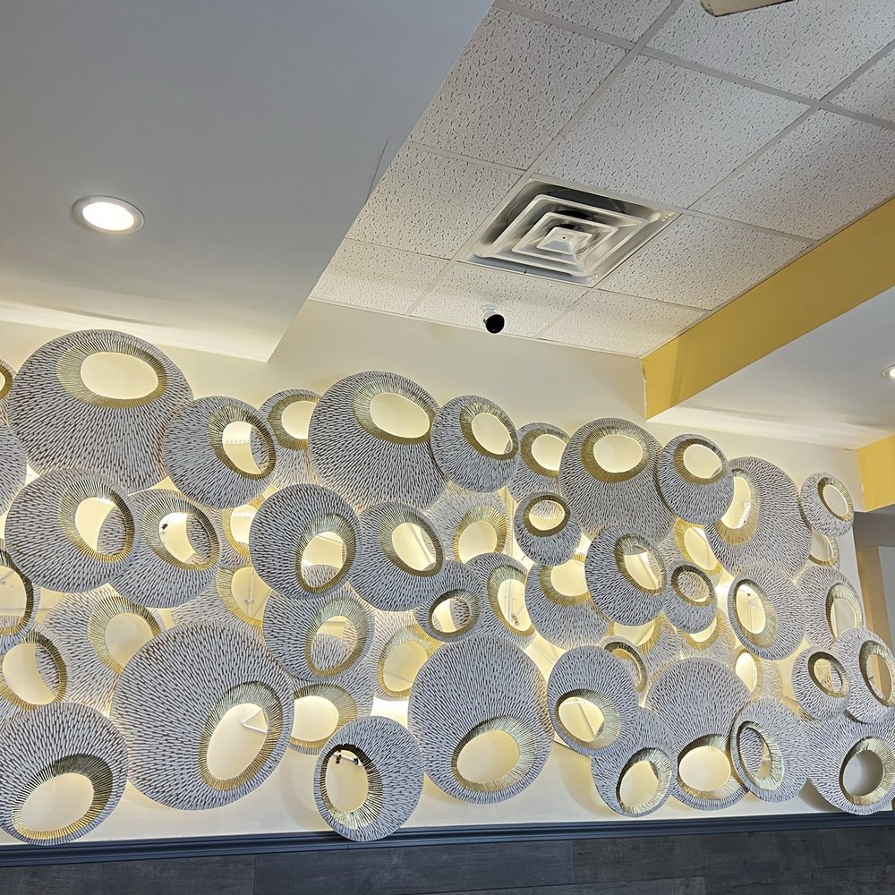 Lim's Fine Thai & Sushi Restaurant - Inside - Japanese Near Me - Providence, Rhode Island