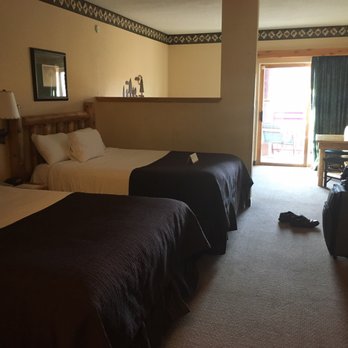 Great Wolf Lodge - Room with two beds - Resorts Near Me - Traverse City, Michigan