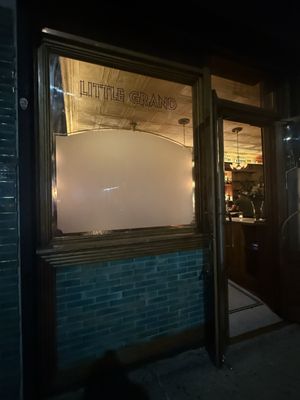 Little Grand by null