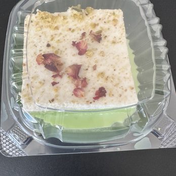 MoQana - Pistachio cake - Coffee & Tea Near Me - Edmond, Oklahoma MoQana - Pistachio cake - Coffee & Tea Near Me - Edmond, Oklahoma