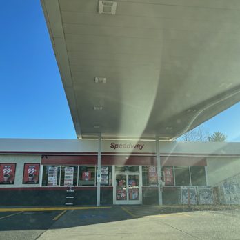 Speedway - Outside - Gas Stations Near Me - Winston-Salem, North Carolina Speedway - Outside - Gas Stations Near Me - Winston-Salem, North Carolina