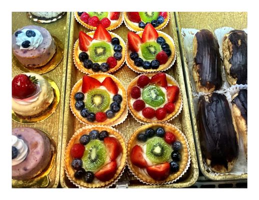 Palermo Bakery by null