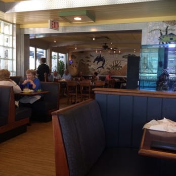 Juno Beach Fish House - Dining area - Seafood Near Me - Juno Beach, Florida Juno Beach Fish House - Dining area - Seafood Near Me - Juno Beach, Florida