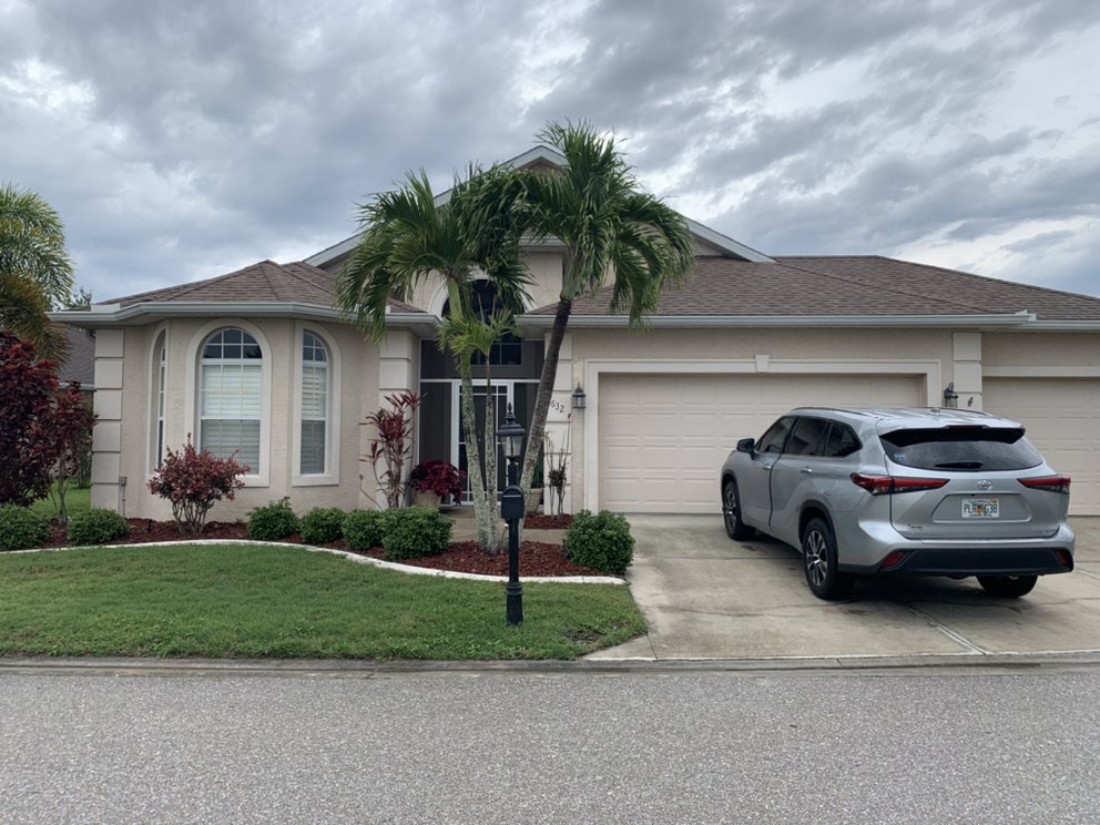 Slide of CMM Roofing