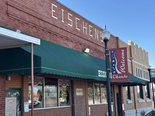 Eischen's Bar by null