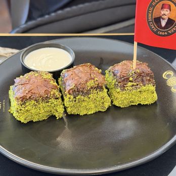 Hafiz Mustafa 1864 - Desserts Near Me - Istanbul, 34 Hafiz Mustafa 1864 - Desserts Near Me - Istanbul, 34
