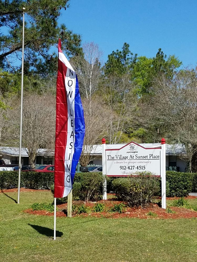 THE VILLAGE AT SUNSET PLACE Updated July 2024 1258 Sunset Blvd, Jesup, Apartments