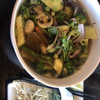 Mai Thai - Vegetarian Pho - Thai Near Me - Omaha, Nebraska