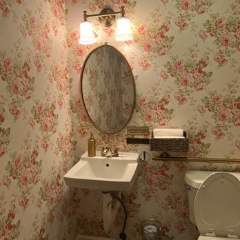 Little Hen - Bathroom - Breakfast & Brunch Near Me - Weston, Florida Little Hen - Bathroom - Breakfast & Brunch Near Me - Weston, Florida