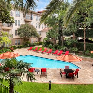BROADSTONE COLONNADE APARTMENTS - 31 Photos & 25 Reviews - Apartments