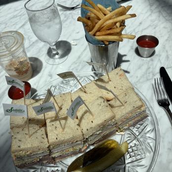 Sadelle's - Breakfast & Brunch Near Me - Las Vegas, Nevada