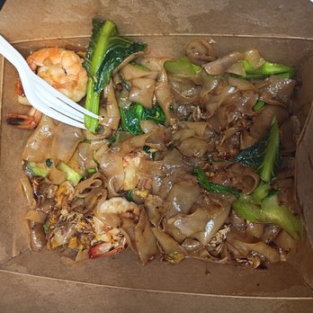 Pad Thai On Beverly - Pad see wei - Thai Near Me - Los Angeles, California Pad Thai On Beverly - Pad see wei - Thai Near Me - Los Angeles, California