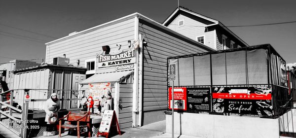 Phil's Fish Market & Eatery by null