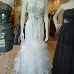 Beau Le Beau - There's always beautiful gowns
