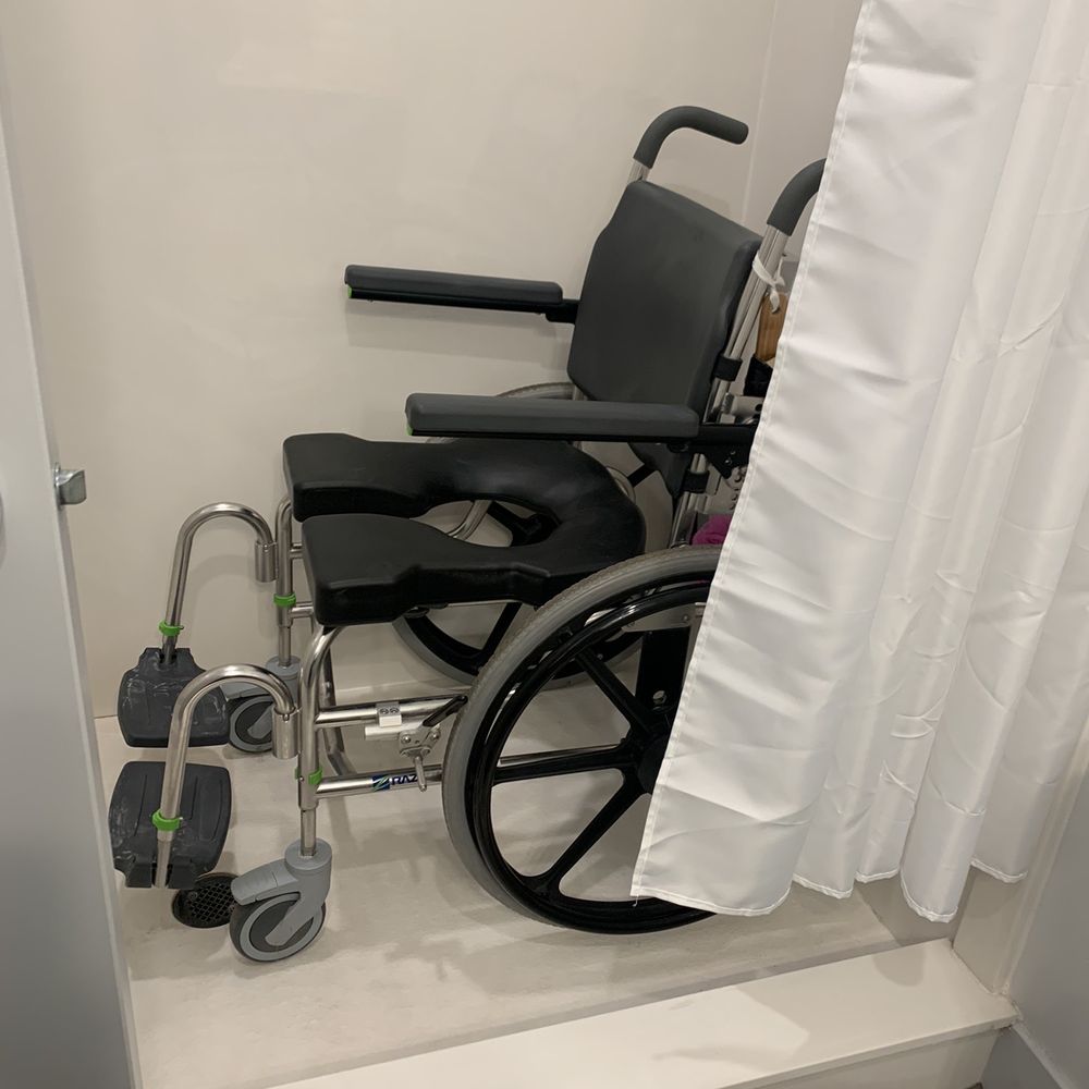 Sand Hollow Resort - Not accessible shower :( - Resorts Near Me - Hurricane, Utah Sand Hollow Resort - Not accessible shower :( - Resorts Near Me - Hurricane, Utah