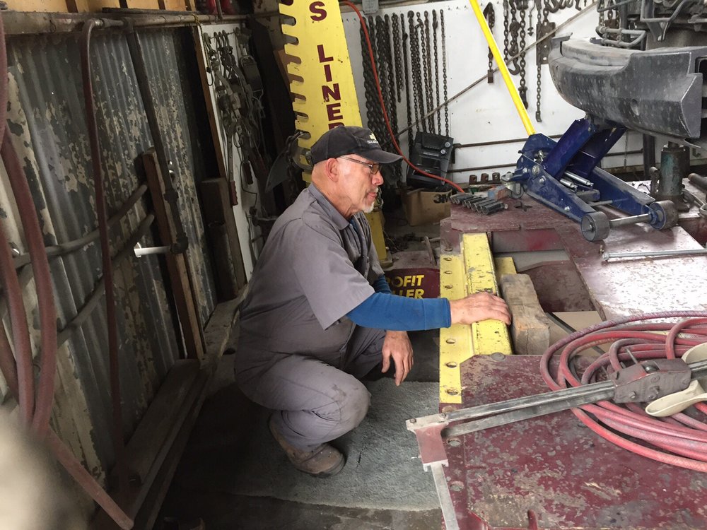 BOISSE’S AUTO & TRUCK FRAME REPAIR Request a Quote 4230 Mission