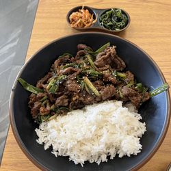Gogi Yaki Asian Grill - Beef Bulgogi bowl with no onions