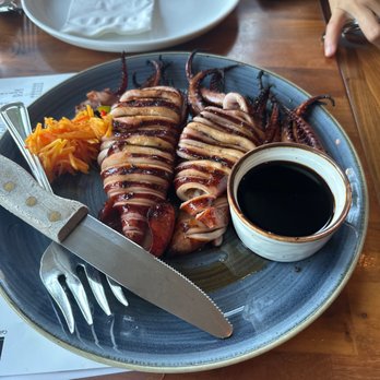 Avenida Restaurant - Inihaw na Pusit (Tender Jumbo Squid) - Filipino Near Me - San Mateo, California