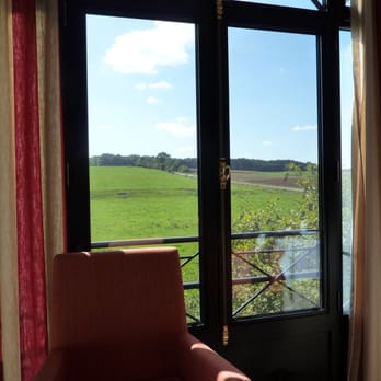 Hostellerie Gilain - Der Blick aus dem Restaurant - Specialty Food Near Me - Dinant, WNA