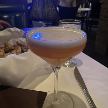 Craig's - peachy kenny cocktail - American Near Me - West Hollywood, California