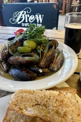 Brew Craft Beer Pub by null