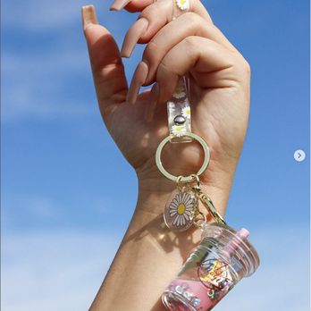 Magic Tea - magic tea market key chain - Bubble Tea Near Me - Mount Dora, Florida