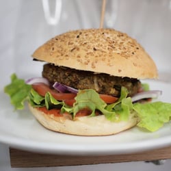 El Curry Verde - Hamburguesa de lentejas. Un clásico.