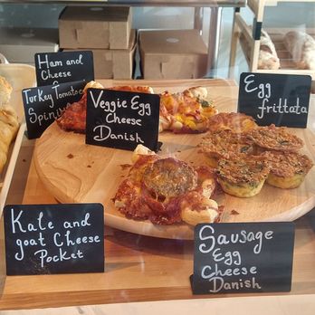 Mama G's Central - a variety of pizzas - Bakeries Near Me - St. Petersburg, Florida