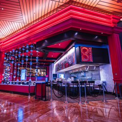 8 Noodle Bar