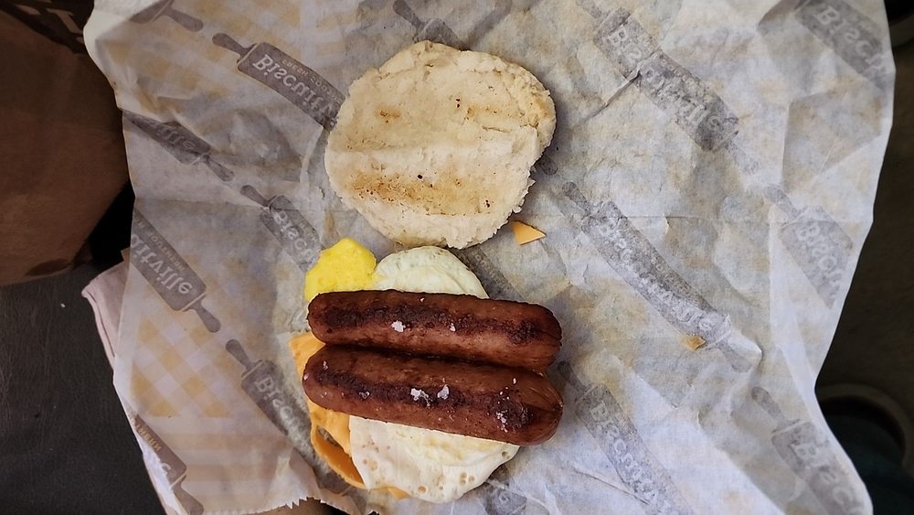 BISCUITVILLE Updated September 2024 14 Photos & 21 Reviews 139 Fort Mill Hwy, Indian Land